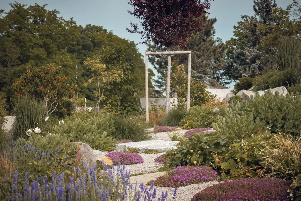 Gartenpflege im Frühling - Freigeist Gartengestaltung