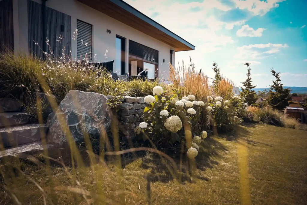 Moderner Gartenbau von Freigeist Gartengestaltung
